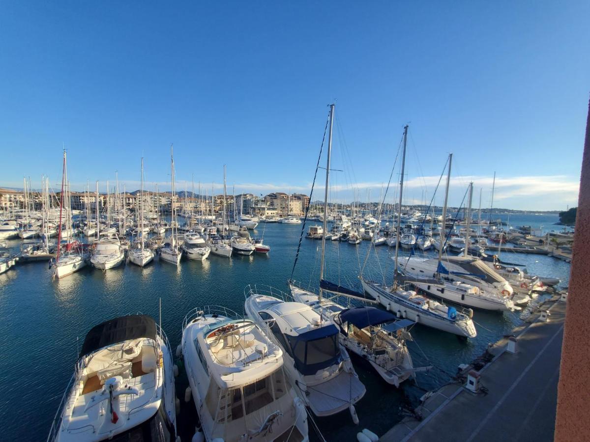 Cap Hermes 31m2 Vue Port Climatise Piscine, * Frejus